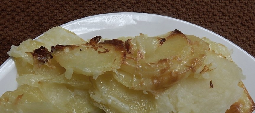 minced potatoes on plate