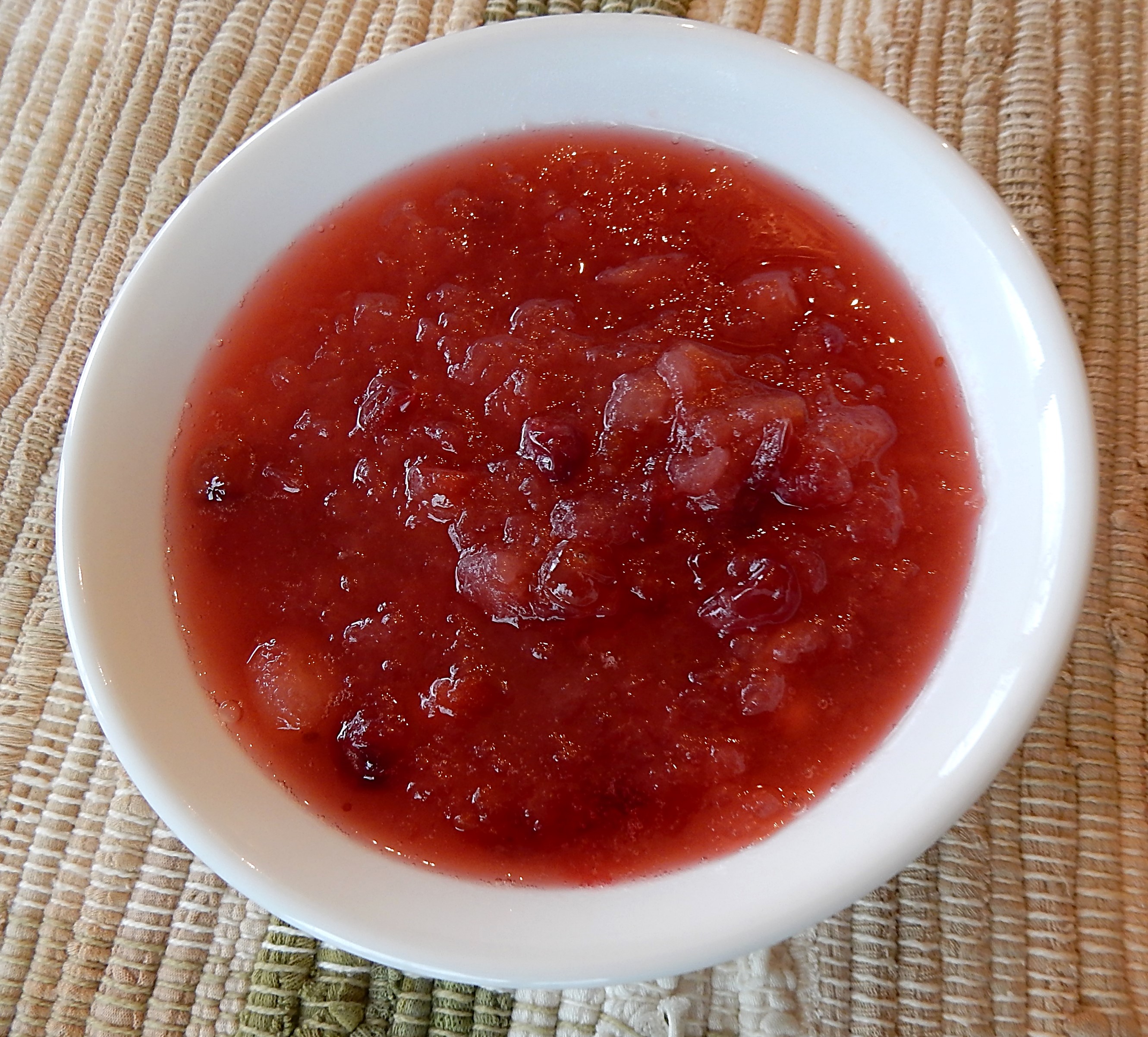 Cranberry Applesauce in bowl