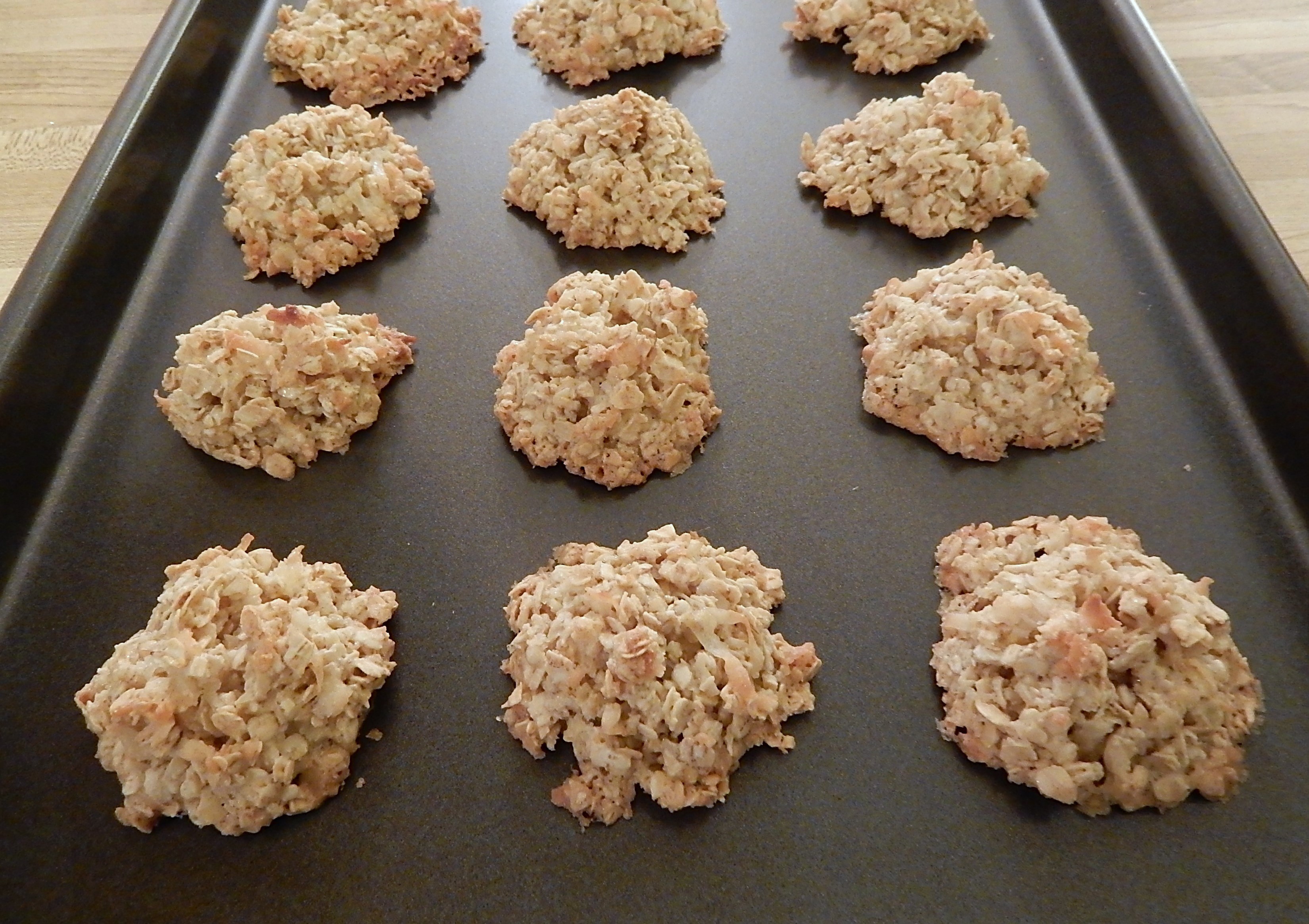 oat macaroons on baking sheet