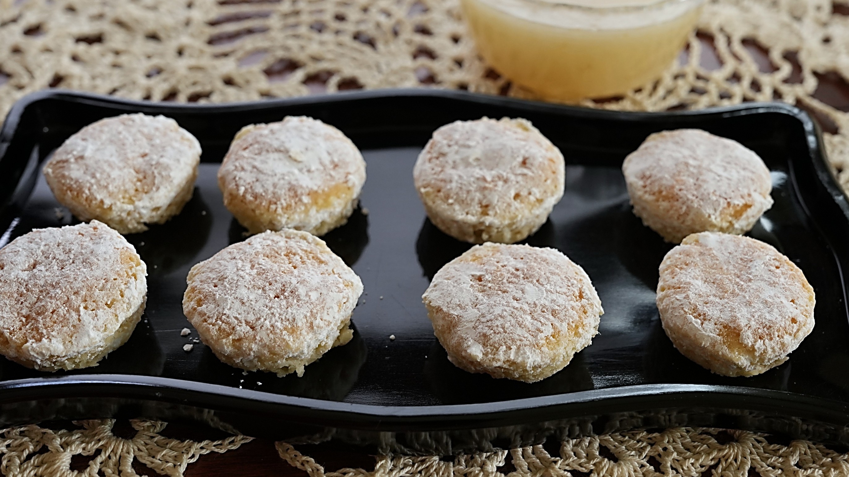 Lemon Snowballs with Lemon Sauce