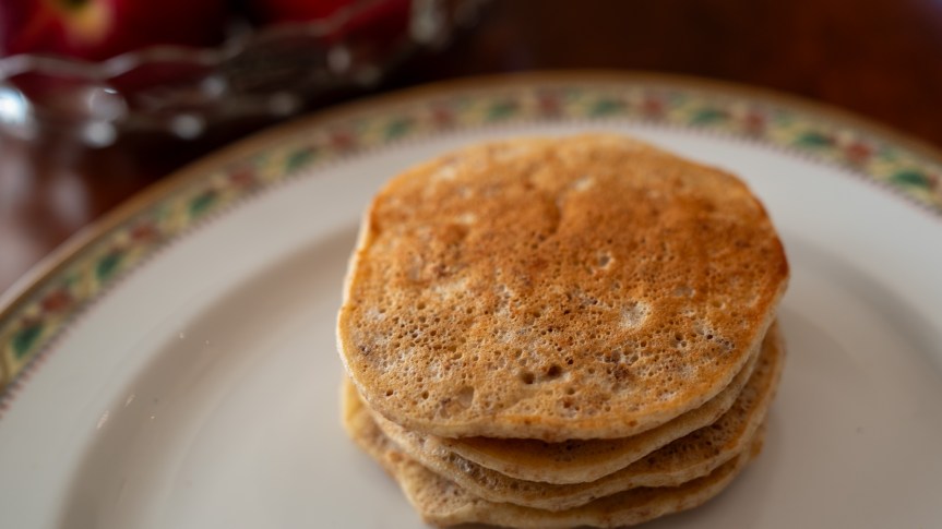Old-Fashioned Apple Griddle&nbsp;Cakes
